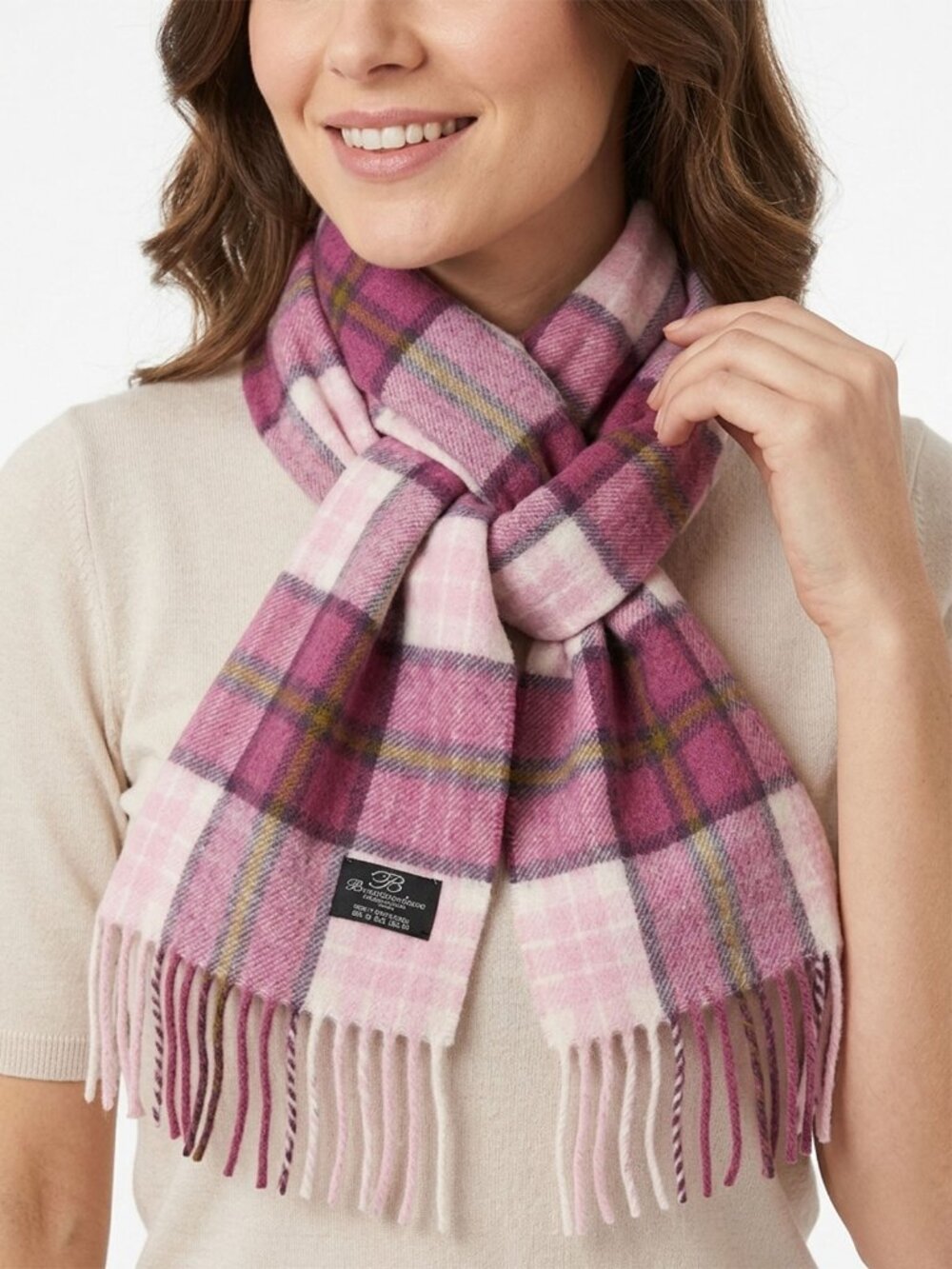 Ballantrae Lambswool Pink White Plaid Scarf Edinburgh Scotland Tartan Warm Wool